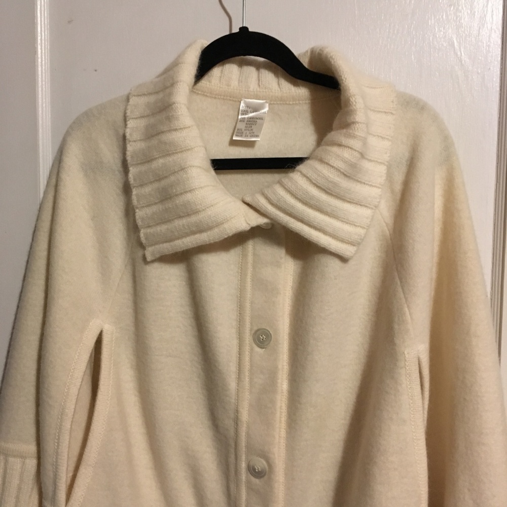 Vintage Soft Lambswool Cape Button Front Ivory S/M - Picture 2 of 8